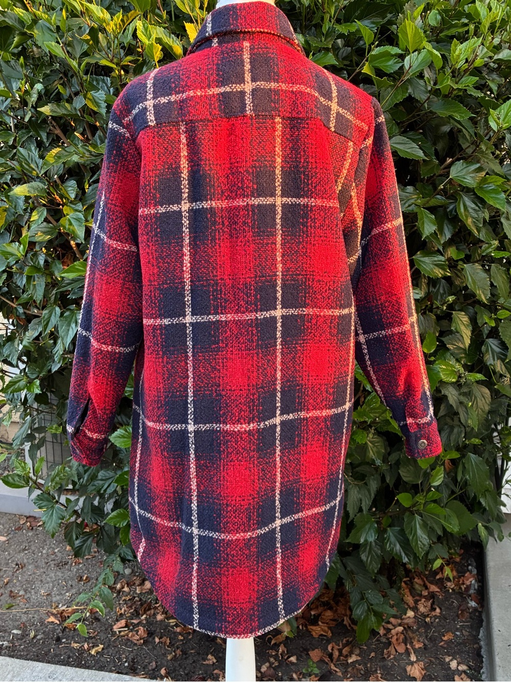 Levi’s Plaid Red & Navy  Sherpa Lined  Shacket Coat Size Medium - Picture 6 of 12